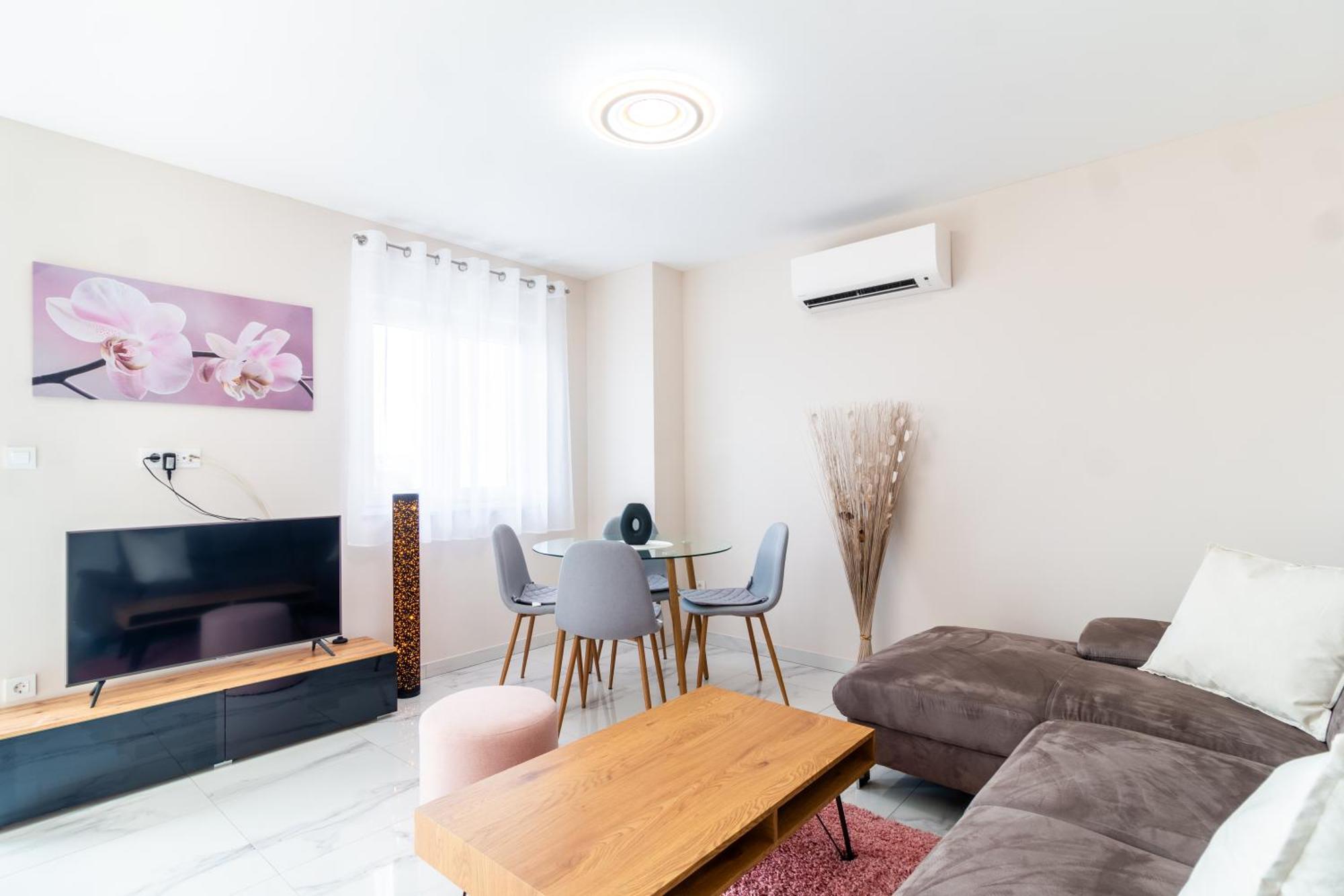 Apartmani Nela Kaštela Zewnętrze zdjęcie